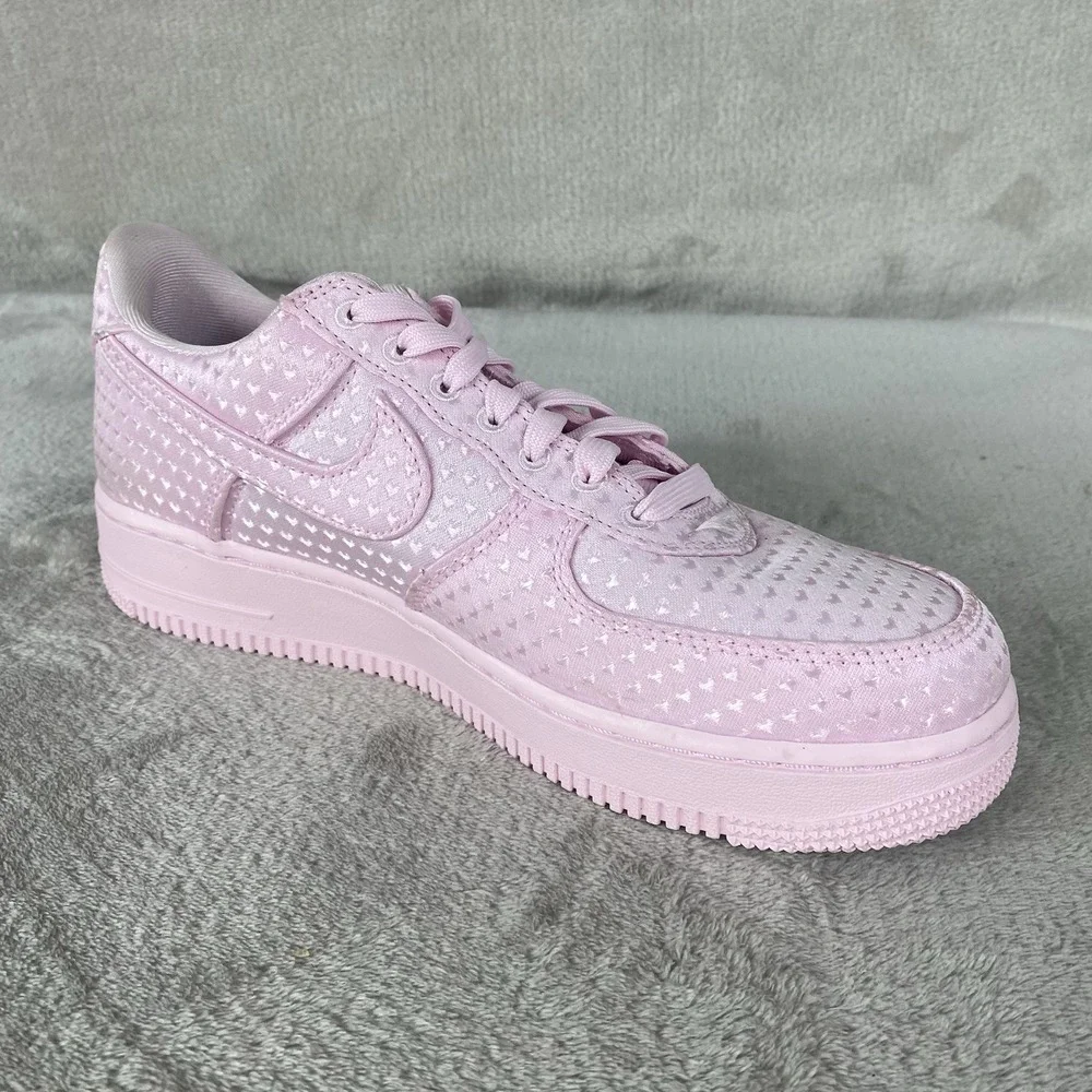 Nike source product